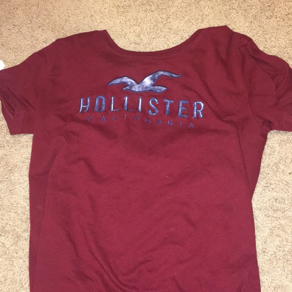 Hollister t shirt